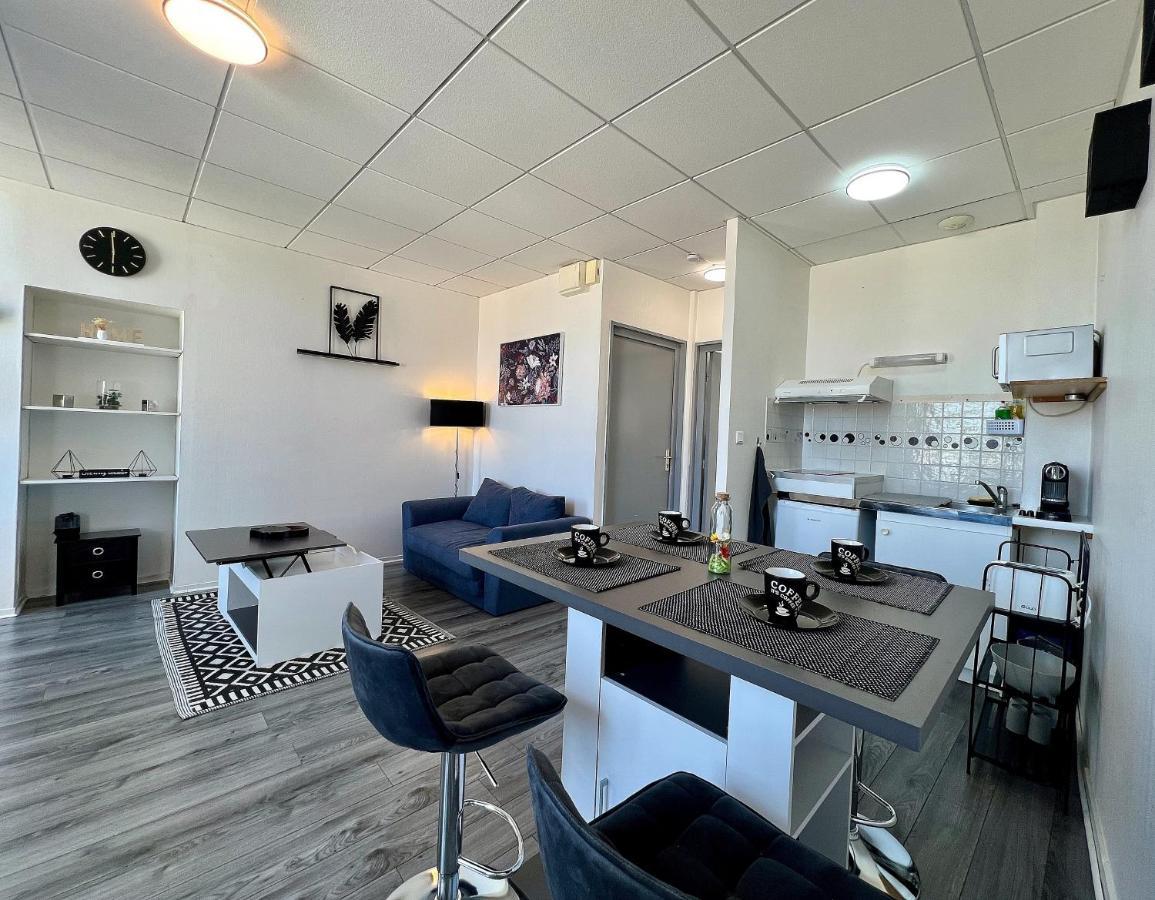 Ferienwohnung Le Myvi - Wifi - Hyper Centre Cognac Exterior foto